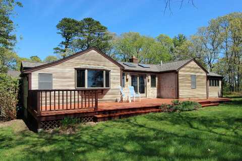 21 High Point Drive, Brewster, MA 02631