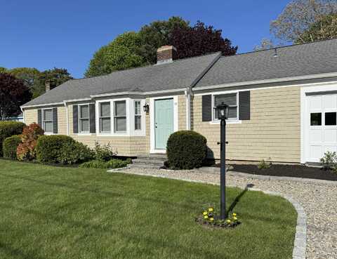 54 Ocean Avenue, South Yarmouth, MA 02664