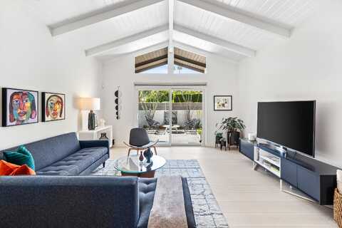 290 E San Jose Road, Palm Springs, CA 92264