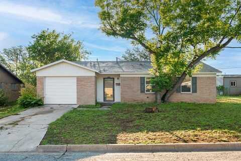 2007 Stanton Rd., Brady, TX 76825