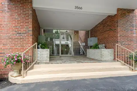 3566 Amberacres Drive, Cincinnati, OH 45212