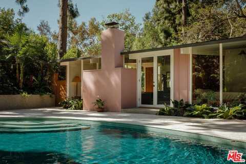 8945 Wonderland Park Ave, Los Angeles, CA 90046