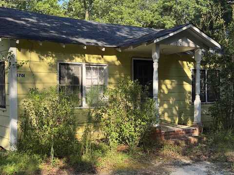 5707 Fairview Road, Batesburg, SC 29006