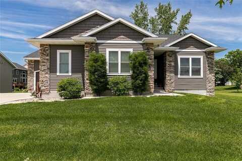 4310 Carpenter Road NE, Cedar Rapids, IA 52411