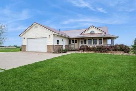 7477 28th Avenue, Watkins, IA 52354