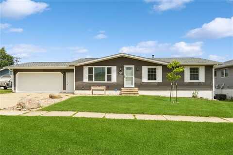 2160 Pleasantview Drive, Marion, IA 52302