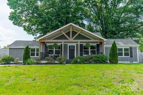 7901 Reames Road, Charlotte, NC 28216