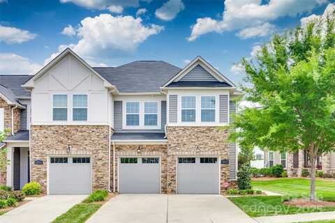 5836 Clan Maclaine Drive, Charlotte, NC 28278