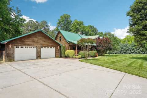 10583 Earnhardt Lake Road, Davidson, NC 28036