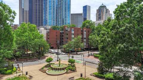 224 N Poplar Street, Charlotte, NC 28202