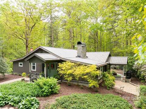 1161 Crab Creek Road, Hendersonville, NC 28739