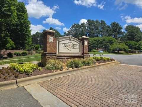 8602 Kilbourne Court, Harrisburg, NC 28075