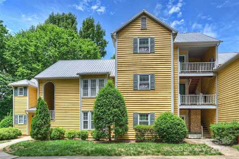 3302 Selwyn Farms Lane, Charlotte, NC 28209