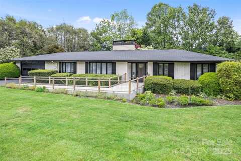 225 Valley View Terrace, Waynesville, NC 28786