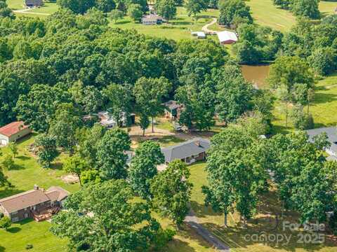 2865 Water Plant Road, Maiden, NC 28650