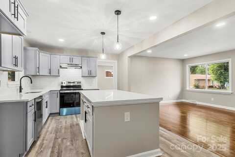 316 Fulton Street, Kings Mountain, NC 28086