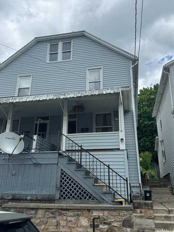 941 1/2 Fronheiser St, Johnstown, PA 15902