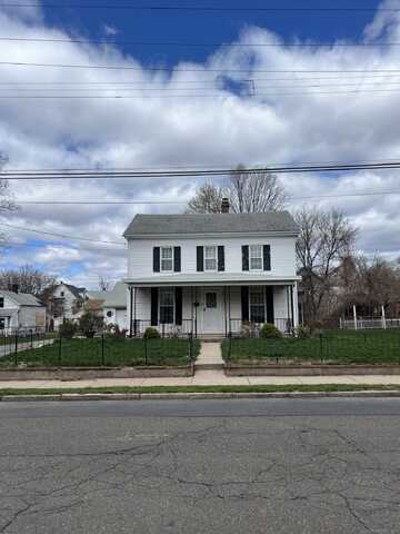 39 Eldridge Street, Manchester, CT 06040