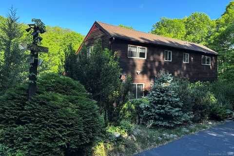 96 Pine Mountain Road, Ridgefield, CT 06877