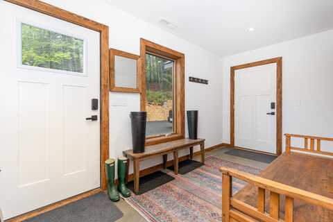 6 Kubish Road, Litchfield, CT 06759