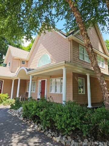 15 Ledge Road, Southington, CT 06489