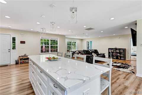8118 Mimosa Hill Lane, Mechanicsville, VA 23116