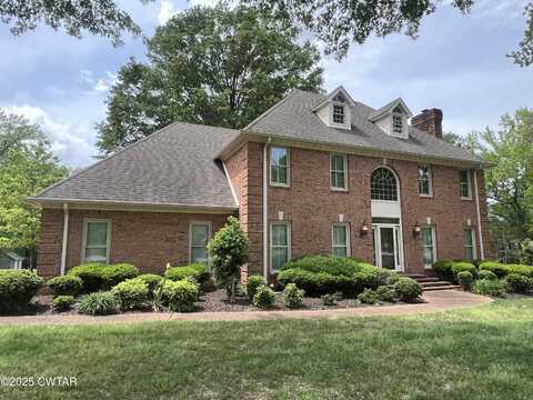 12 Hartford Square, Jackson, TN 38305