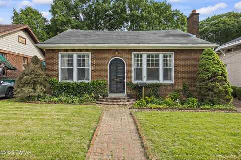 402 Westwood Avenue, Jackson, TN 38301