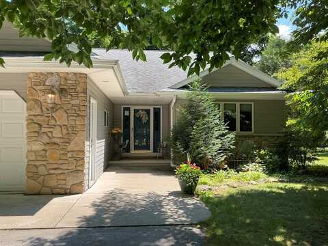 8100 E Oaks Dr, Baileys Harbor, WI 54202