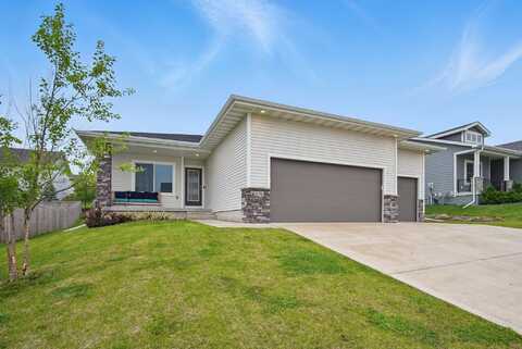 1136 S Radley Street, West Des Moines, IA 50266
