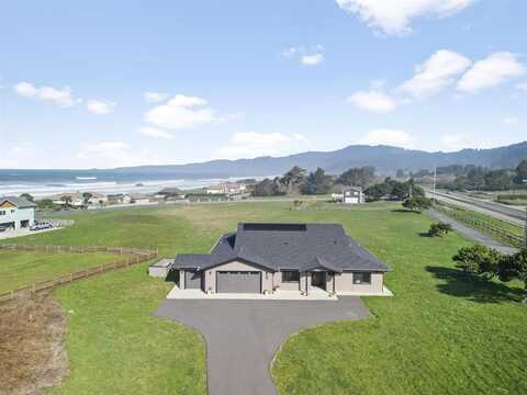 125 Sand Dune, Smith River, CA 95567