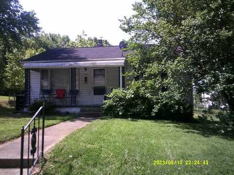 121 7TH ST, Danville, VA 24540