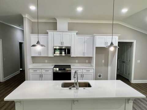 8405 Sevilla Street, Navarre, FL 32566