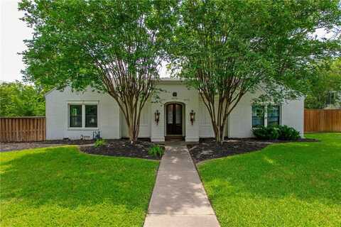 1340 Baker Avenue, Bryan, TX 77803