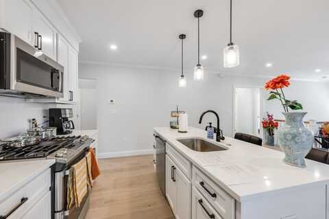 34 Perthshire 34, Boston, MA 02135