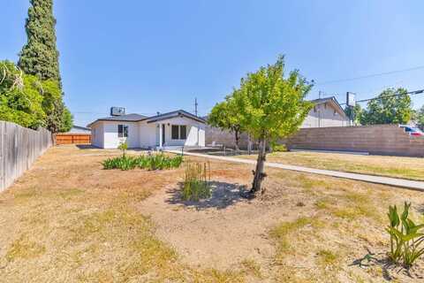 227 Pine Avenue E, Fresno, CA 93728