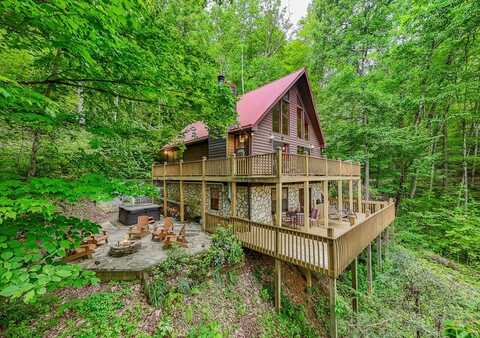 38 Tranquility Pines, Robbinsville (Graham), NC 28771