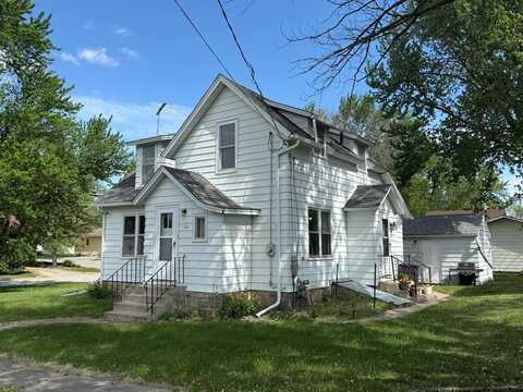 1506 11th Ave, Manson, IA 50563