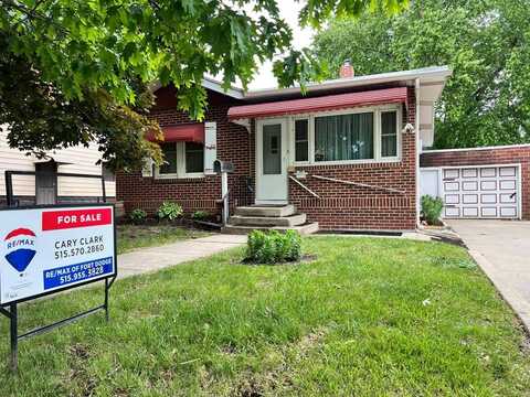 849 S 17th St, Fort Dodge, IA 50501