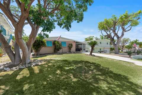 412 3Rd Street, Key Largo, FL 33037