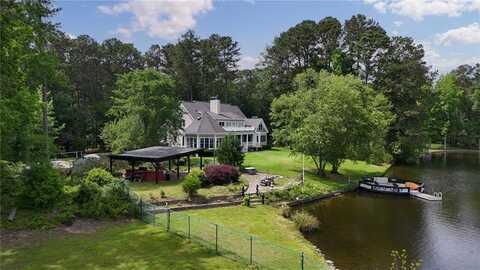 625 Lake Drive, Oxford, GA 30054