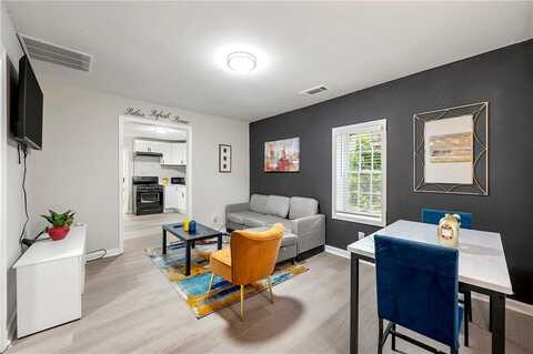2794 7th Street SW, Atlanta, GA 30315