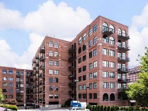 3235 Roswell Road NE, Atlanta, GA 30305