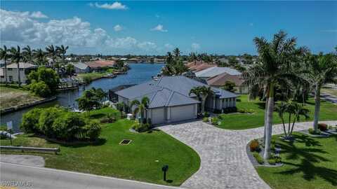 410 SE 26th Terrace, Cape Coral, FL 33904
