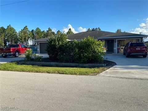 916/918 Ainsworth Street W, Lehigh Acres, FL 33974