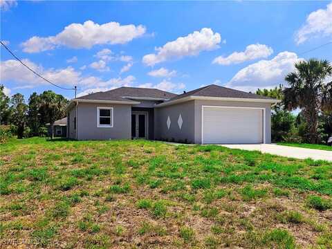 3115 52nd Street W, Lehigh Acres, FL 33971