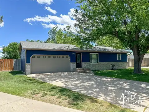 2928 Loraine Place, Garden City, KS 67846