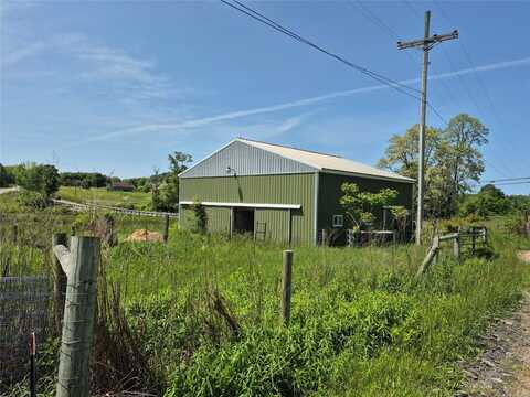 11120 WEST Road, Albion, PA 16401