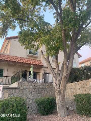 4614 N STANTON Street, El Paso, TX 79902
