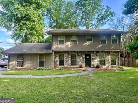 4506 Town Crier, Lilburn, GA 30047